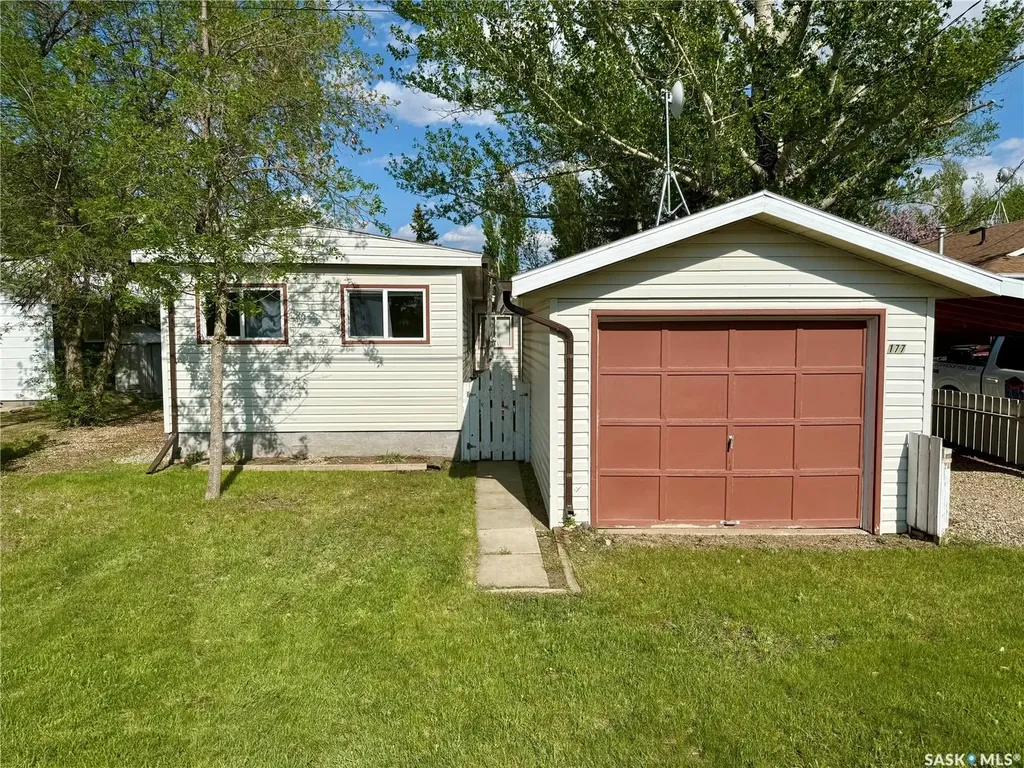 177 Poplar Lane Wee Too Beach SK S0G 1C0