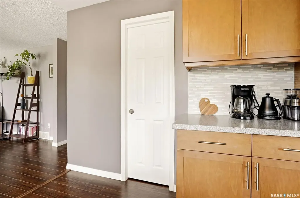7344 6th Avenue Regina SK S4T 0P2