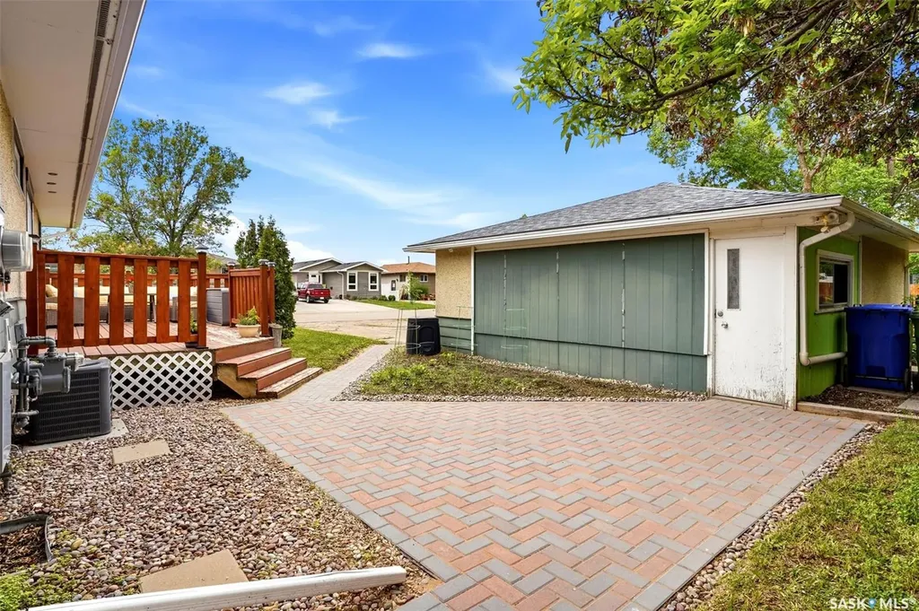 7344 6th Avenue Regina SK S4T 0P2