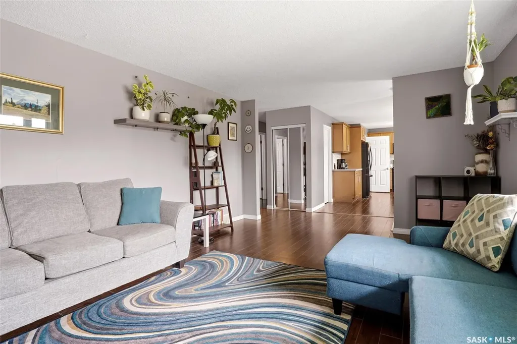 7344 6th Avenue Regina SK S4T 0P2