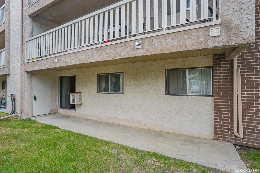 310 Stillwater Drive Saskatoon SK S7J 4H7