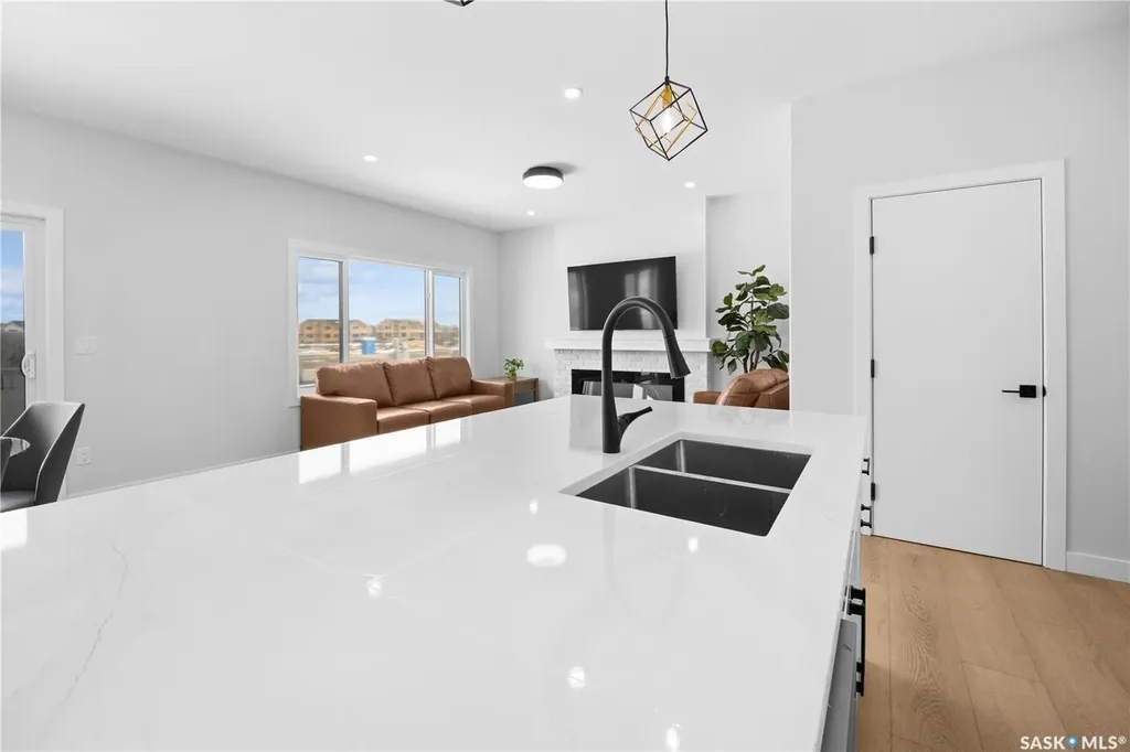 243 Leskiw Lane Saskatoon SK S7V 2A6
