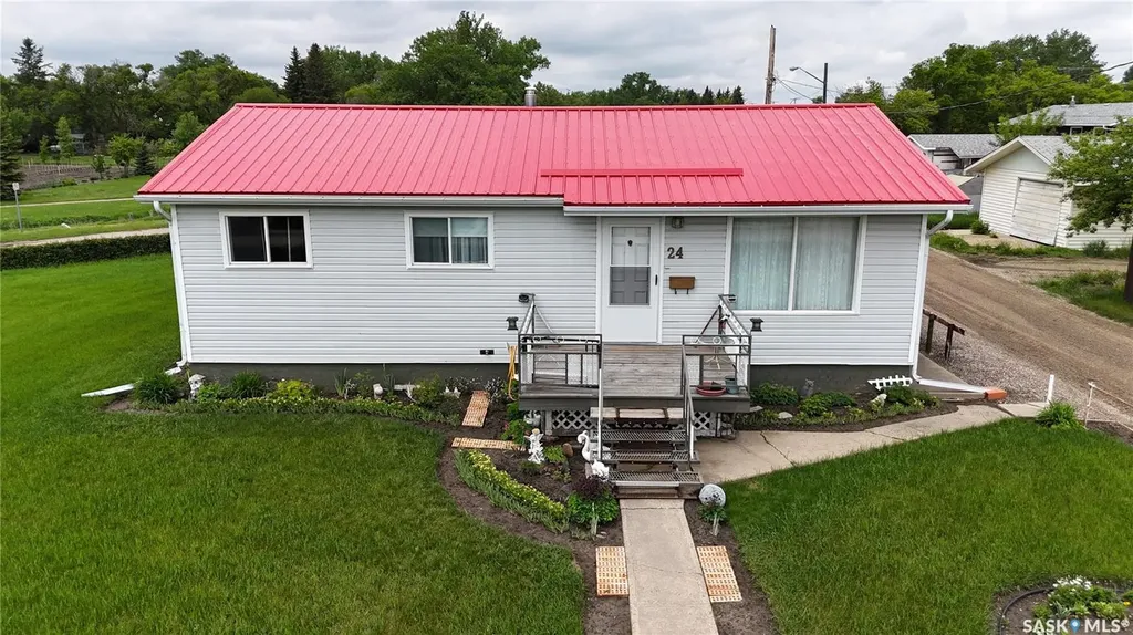 24 13th Avenue SE Swift Current SK S9H 4C3