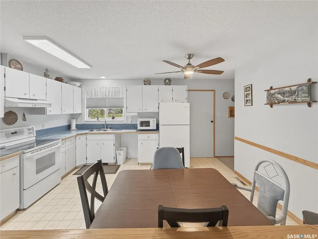 24 13th Avenue SE Swift Current SK S9H 4C3