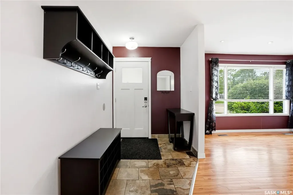 1710 Drinkle Street Saskatoon SK S7J 0P7