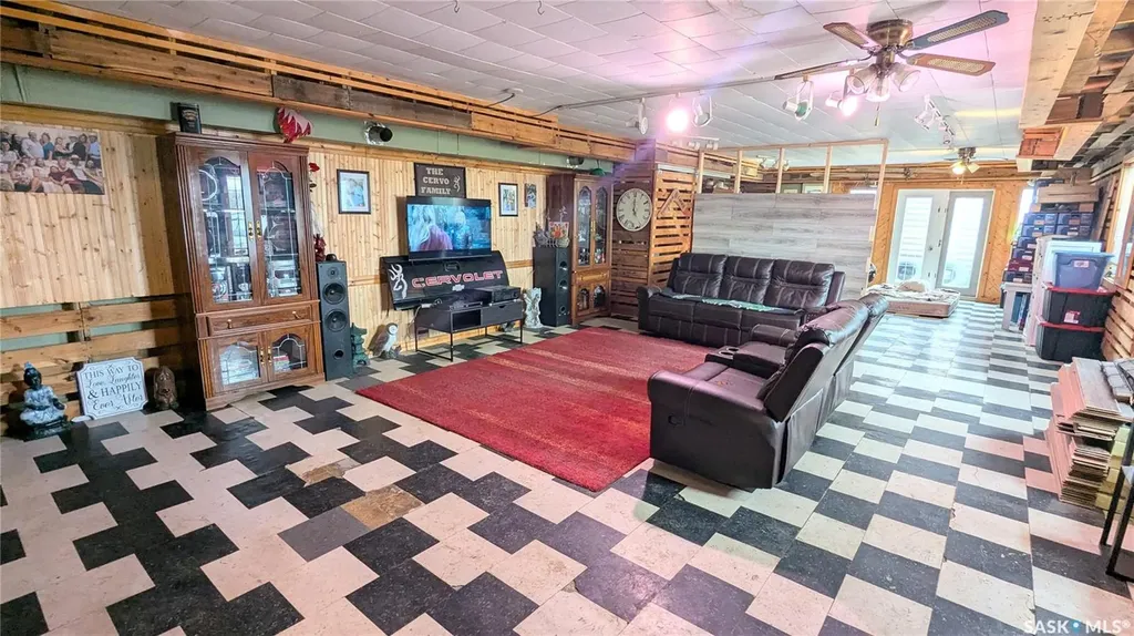 423 1st Street S Wakaw SK S0K 4P0