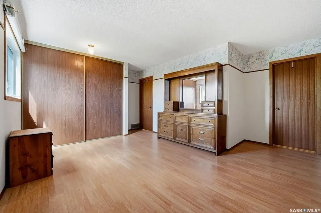 5966 Hague Crescent Regina SK S4X 3K5