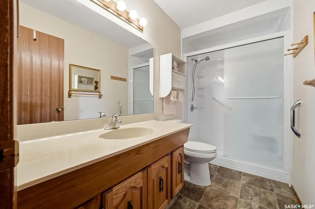 5966 Hague Crescent Regina SK S4X 3K5