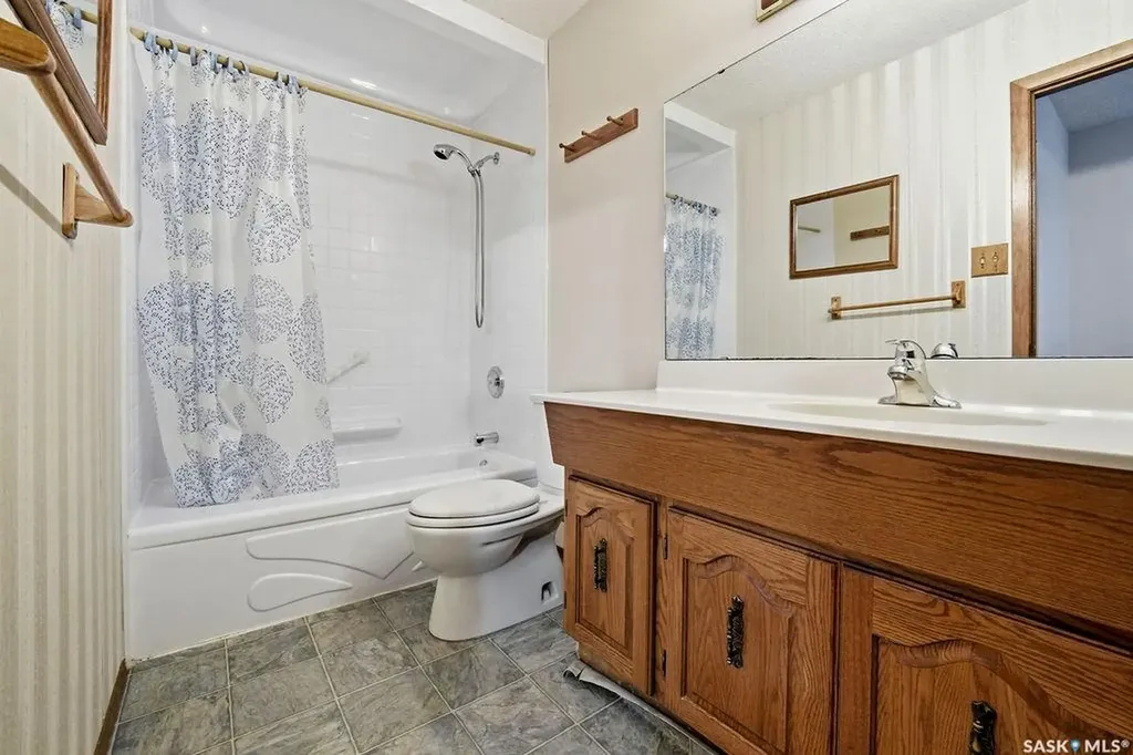 5966 Hague Crescent Regina SK S4X 3K5