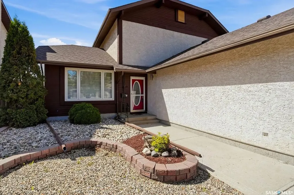 5966 Hague Crescent Regina SK S4X 3K5