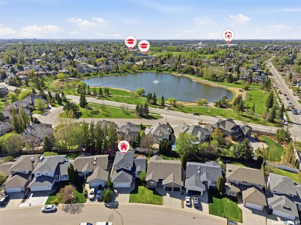 118 Hinitt Place Saskatoon SK S7N 4M6