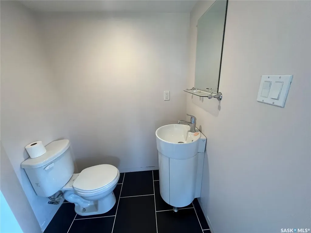 105 2nd Avenue Landis SK S0K 2K0