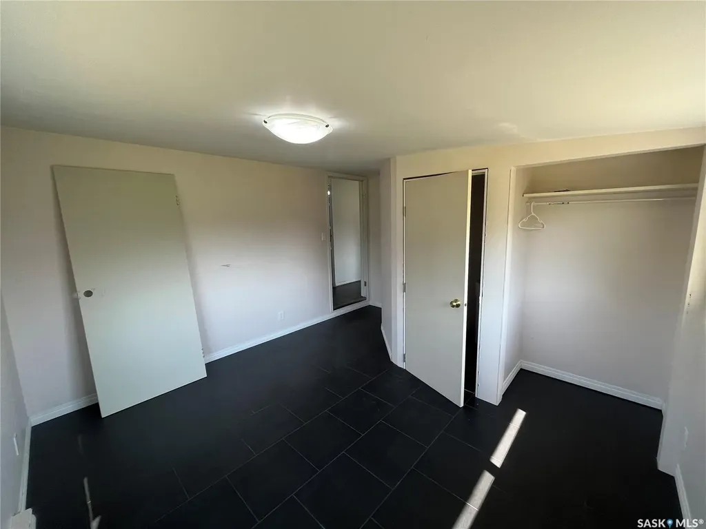 105 2nd Avenue Landis SK S0K 2K0