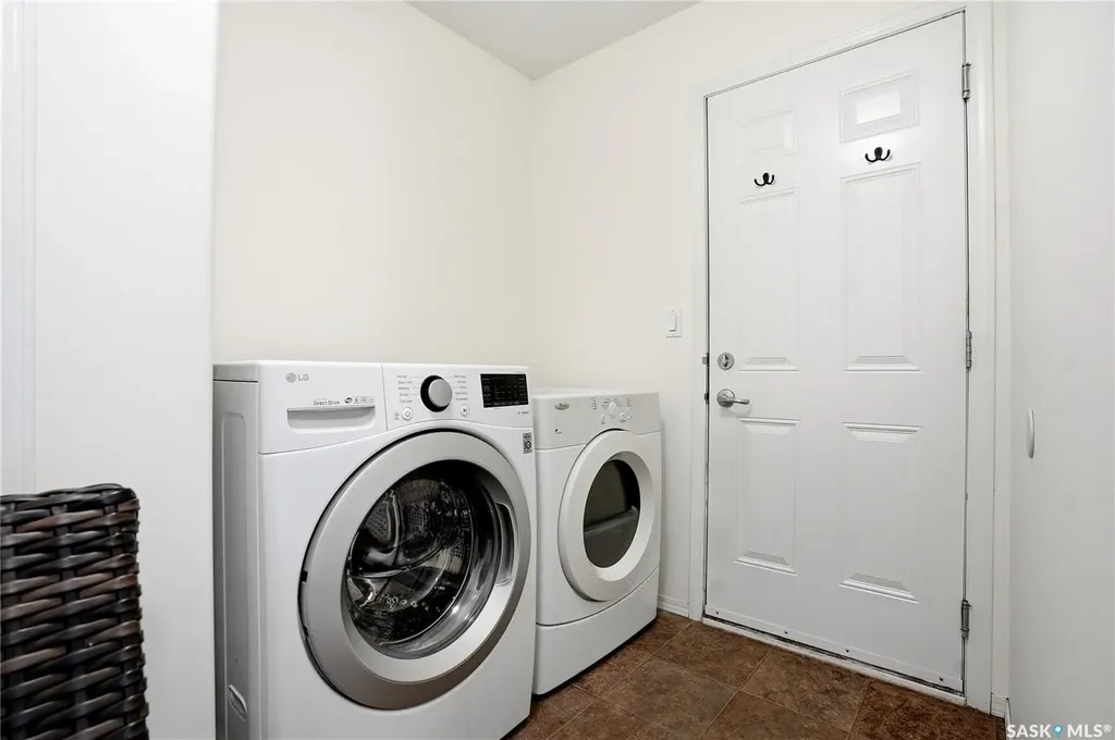 319 Allwood Crescent Saskatoon SK S7R 0A4