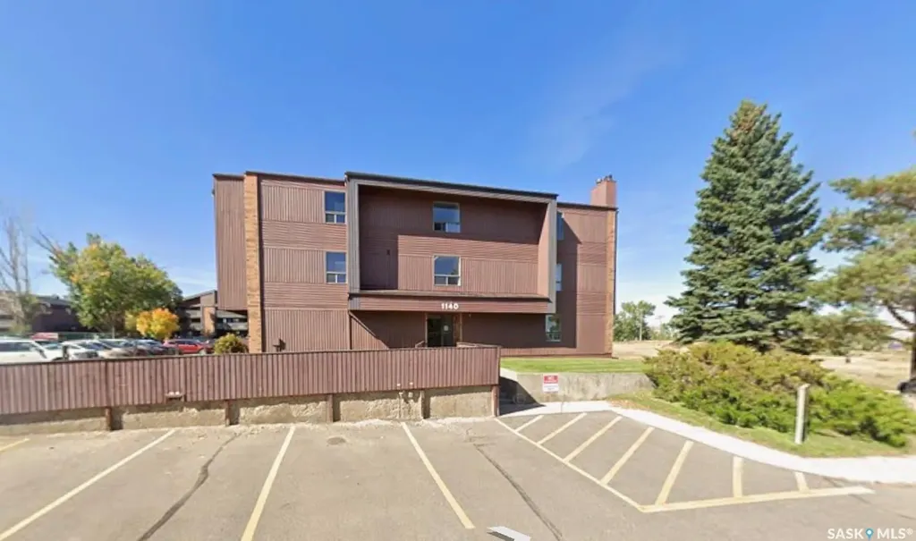 1140 9th Avenue NE Swift Current SK S9H 2S9