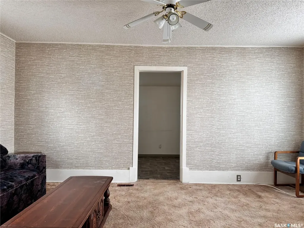 309 A Avenue E Wynyard SK S0A 4T0