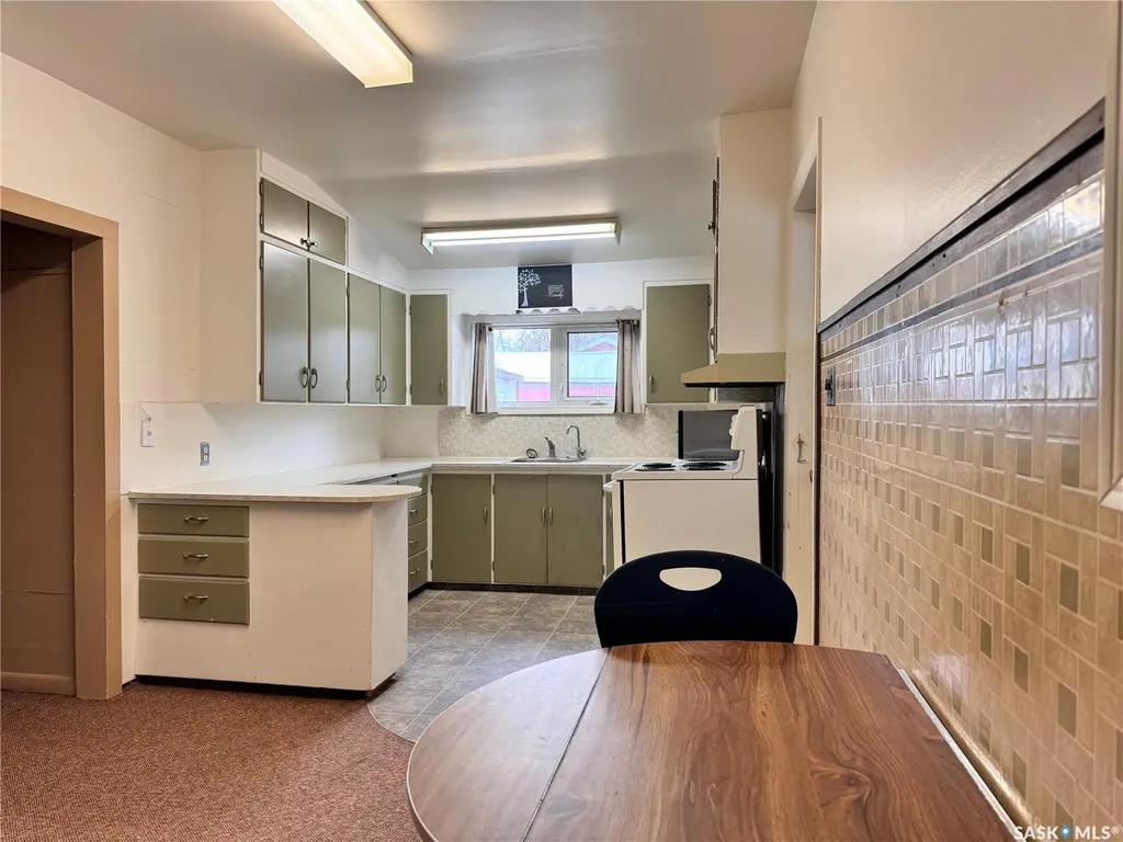 309 A Avenue E Wynyard SK S0A 4T0