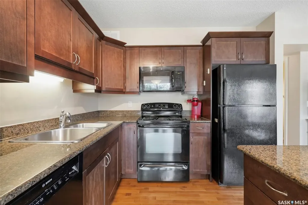 105 Lynd Crescent Saskatoon SK S7T 0C3