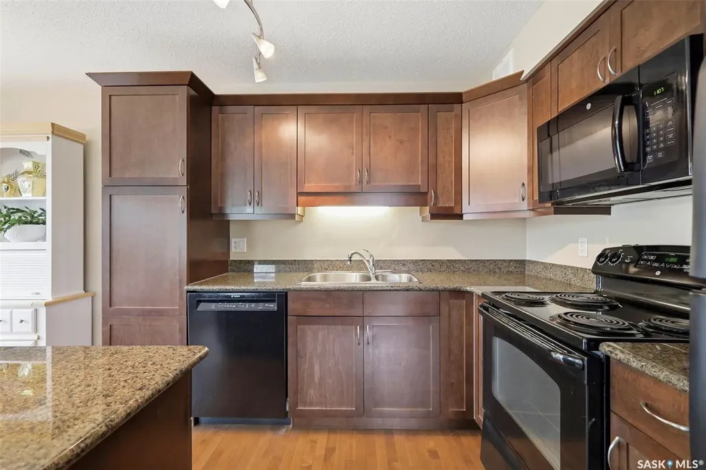 105 Lynd Crescent Saskatoon SK S7T 0C3