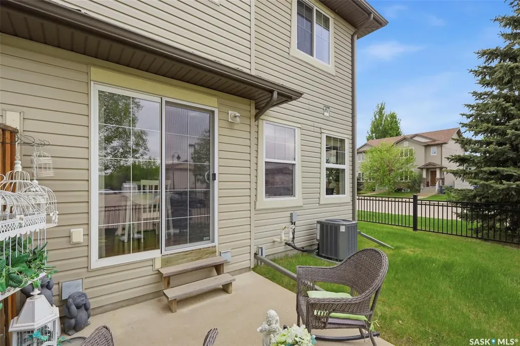 105 Lynd Crescent Saskatoon SK S7T 0C3