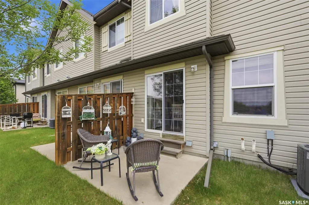 105 Lynd Crescent Saskatoon SK S7T 0C3
