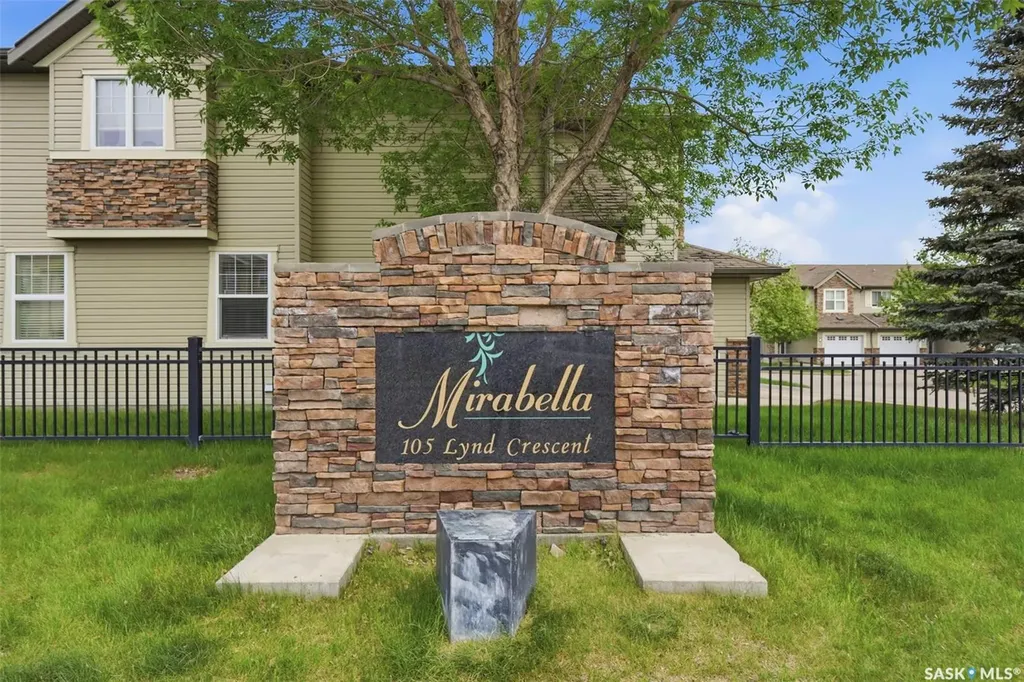 105 Lynd Crescent Saskatoon SK S7T 0C3