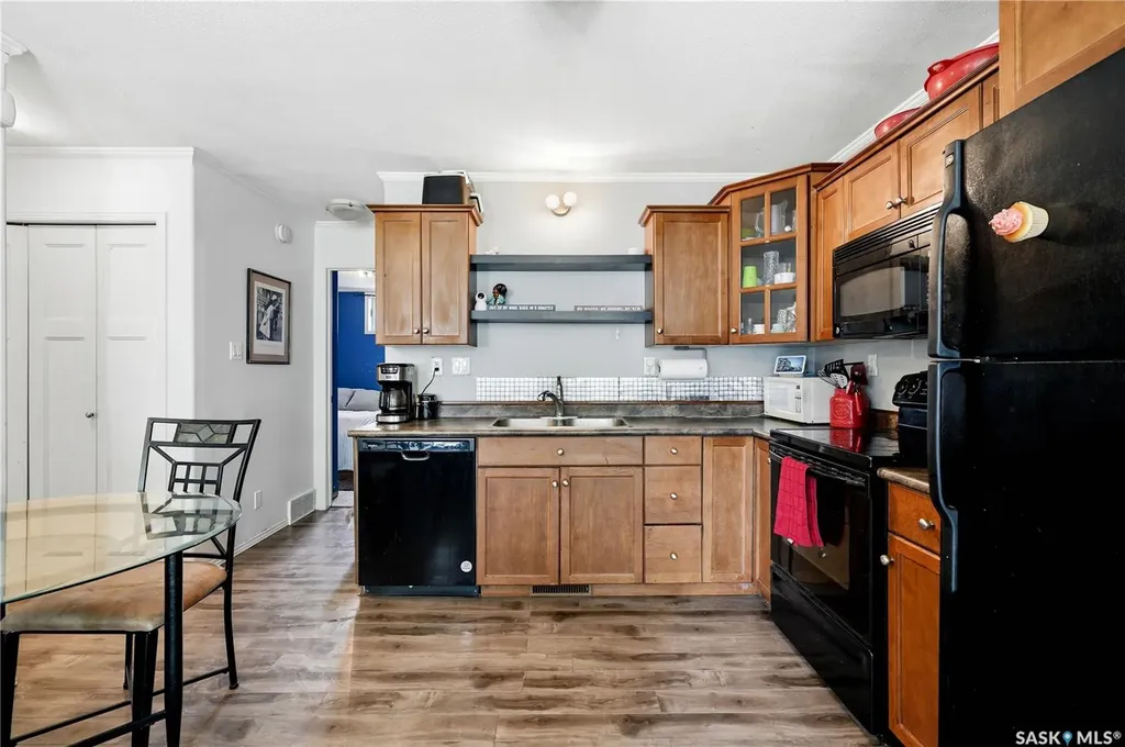 1022 Hampton Circle Saskatoon SK S7R 0K3