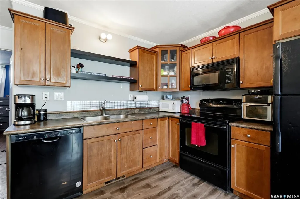 1022 Hampton Circle Saskatoon SK S7R 0K3