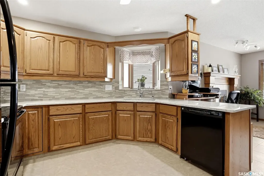 22 Kensington Crescent Regina SK S4S 7G6
