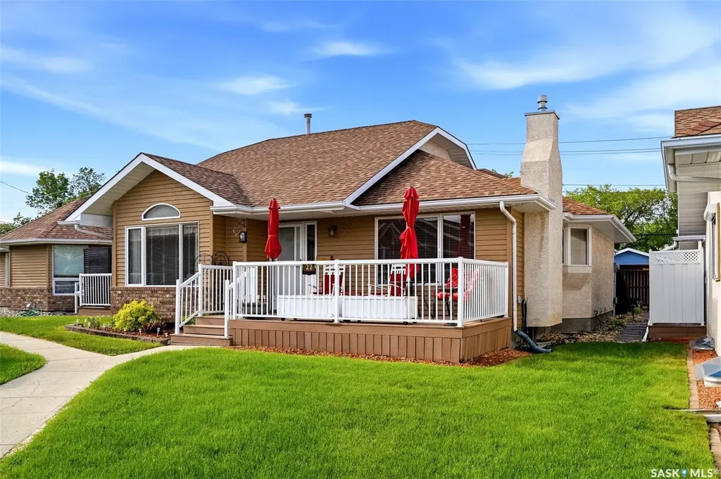 22 Kensington Crescent Regina SK S4S 7G6