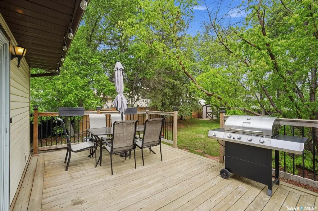 143 Adilman Drive Saskatoon SK S7K 7P3