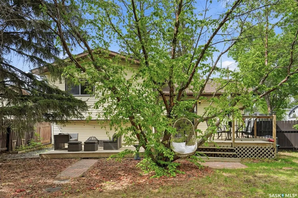 143 Adilman Drive Saskatoon SK S7K 7P3