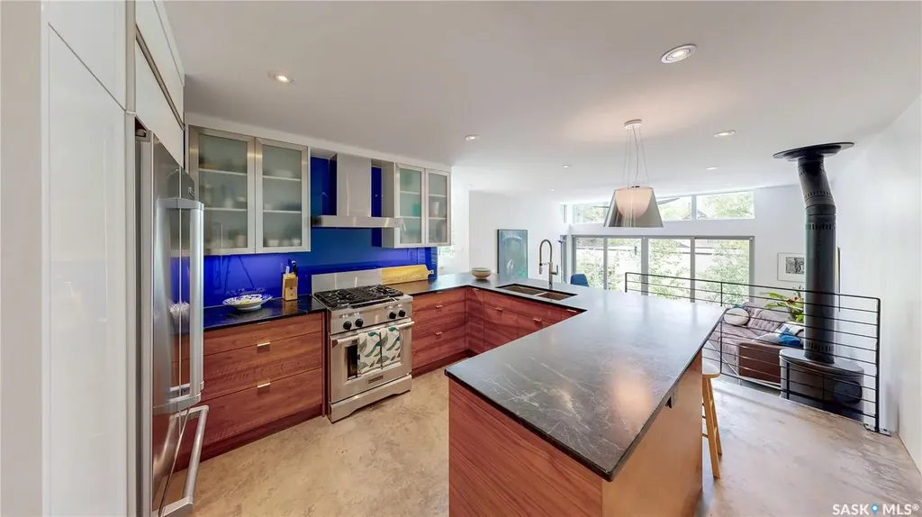 130 Connaught Crescent Regina SK S4T 6M9