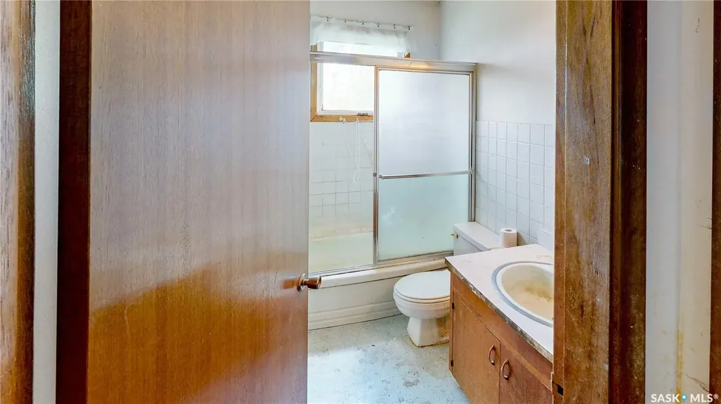 151 Froom Crescent Regina SK S4N 1S9