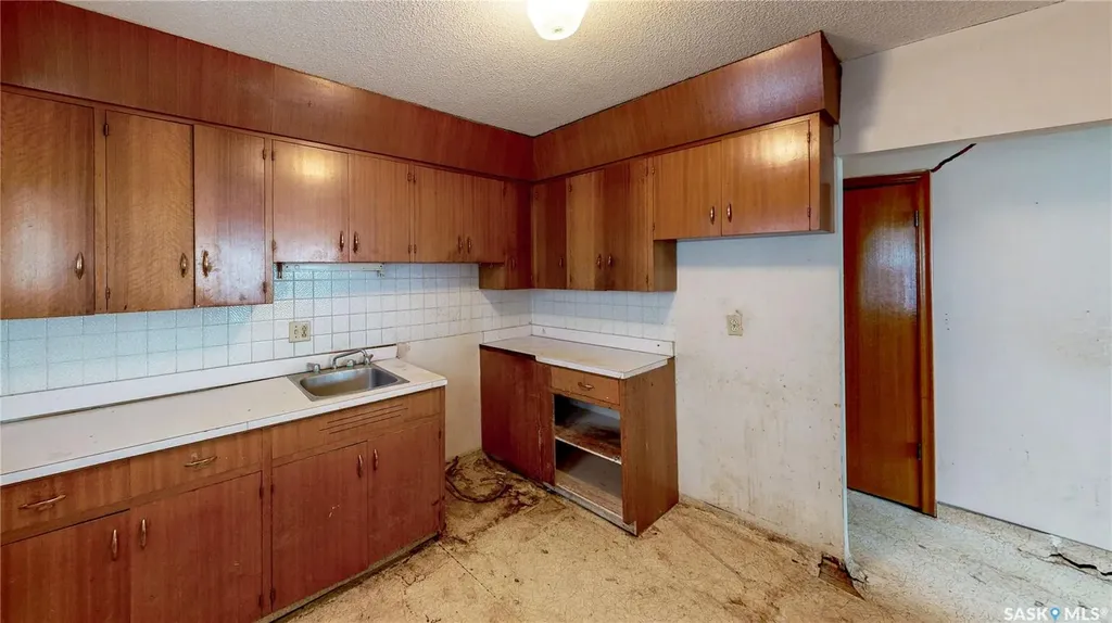 151 Froom Crescent Regina SK S4N 1S9