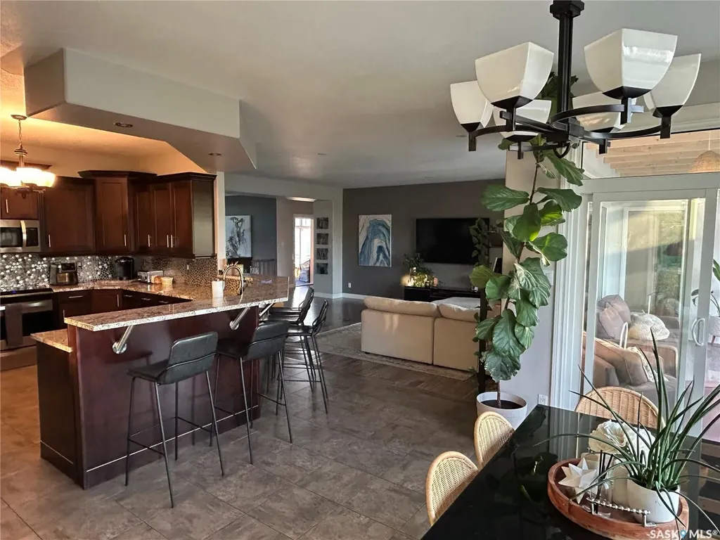 1451 1st Avenue NW Weyburn SK S4H 3E3