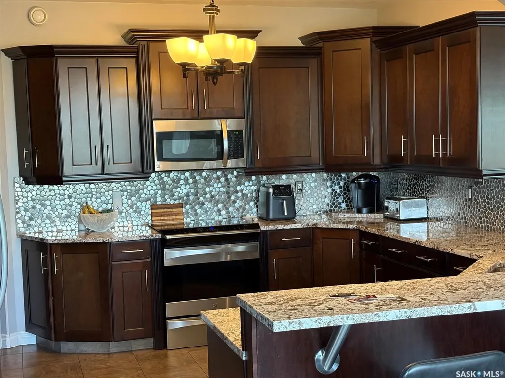1451 1st Avenue NW Weyburn SK S4H 3E3