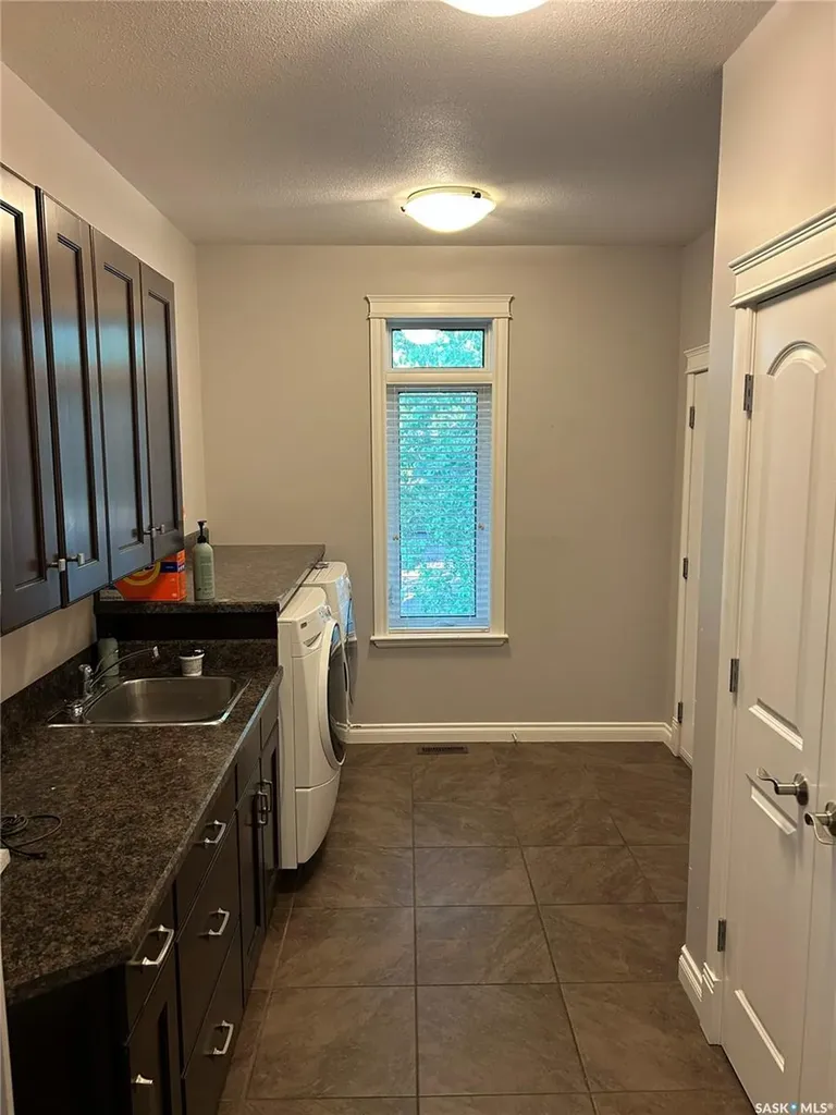 1451 1st Avenue NW Weyburn SK S4H 3E3