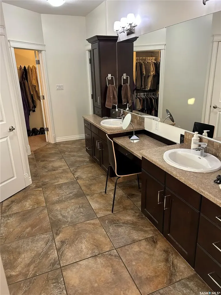 1451 1st Avenue NW Weyburn SK S4H 3E3