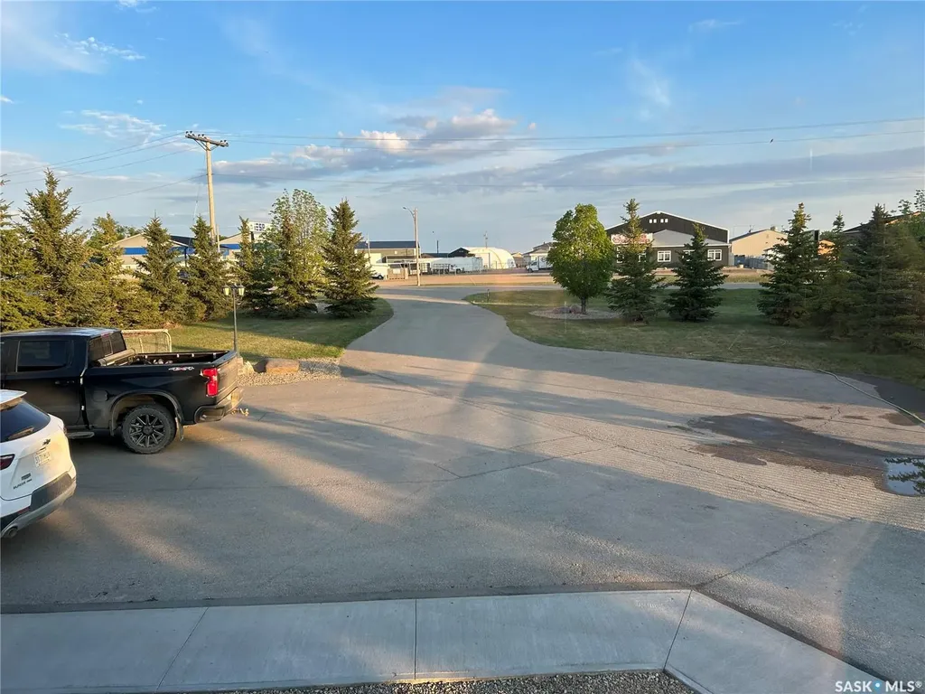 1451 1st Avenue NW Weyburn SK S4H 3E3