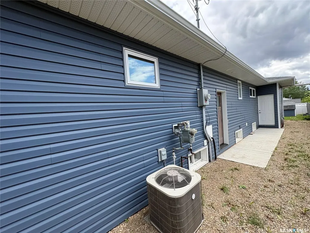 310 Mcintosh Street Foam Lake SK S0A 1A0