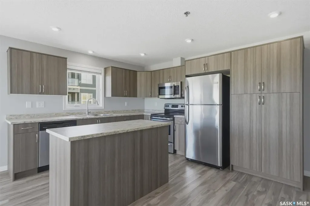 915 Kristjanson Road Saskatoon SK S7S 0B1