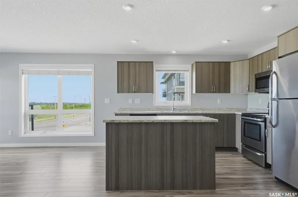915 Kristjanson Road Saskatoon SK S7S 0B1