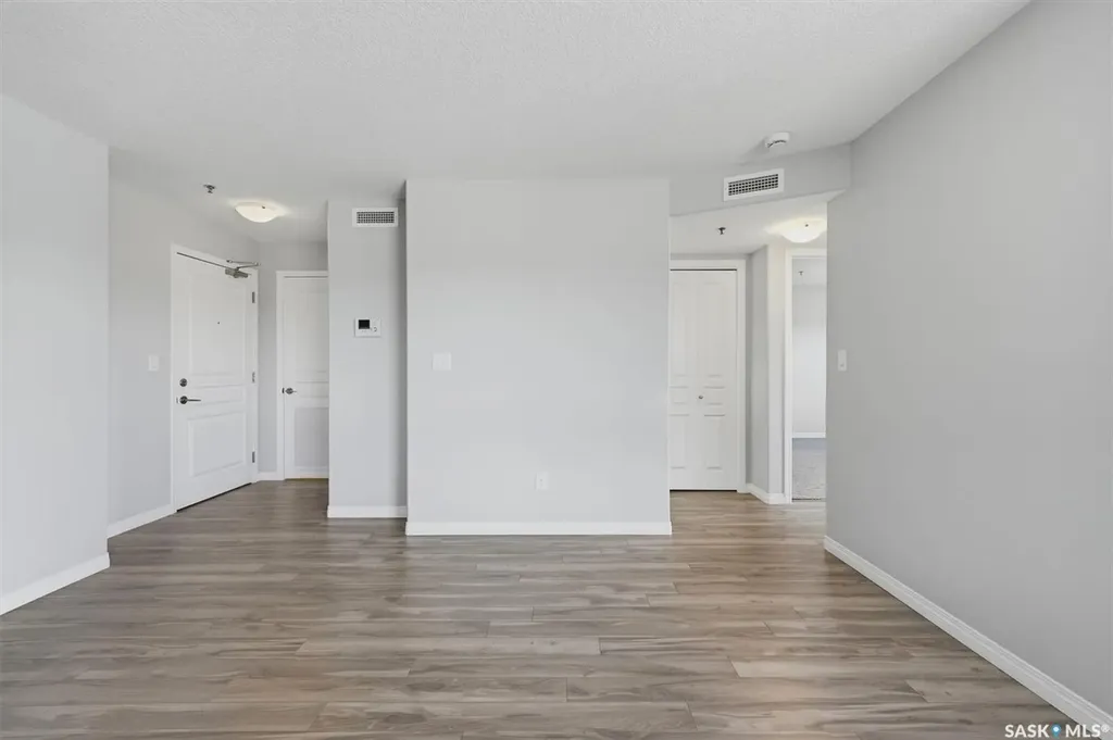 915 Kristjanson Road Saskatoon SK S7S 0B1
