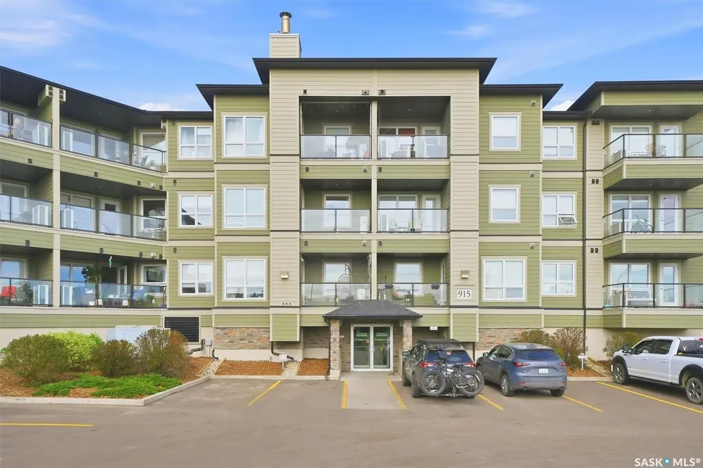 915 Kristjanson Road Saskatoon SK S7S 0B1