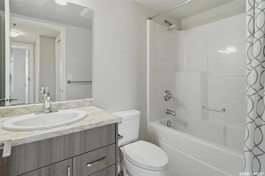 915 Kristjanson Road Saskatoon SK S7S 0B1