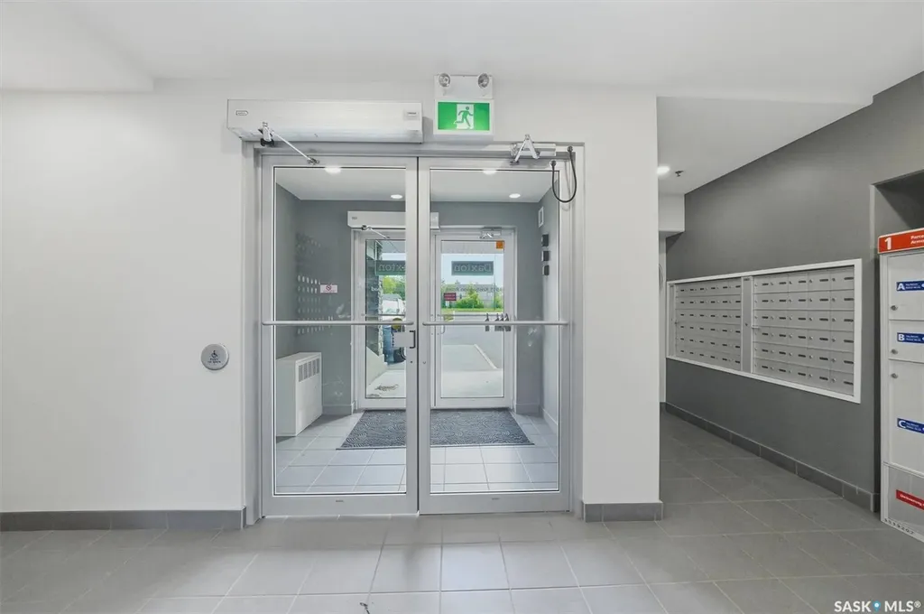 915 Kristjanson Road Saskatoon SK S7S 0B1