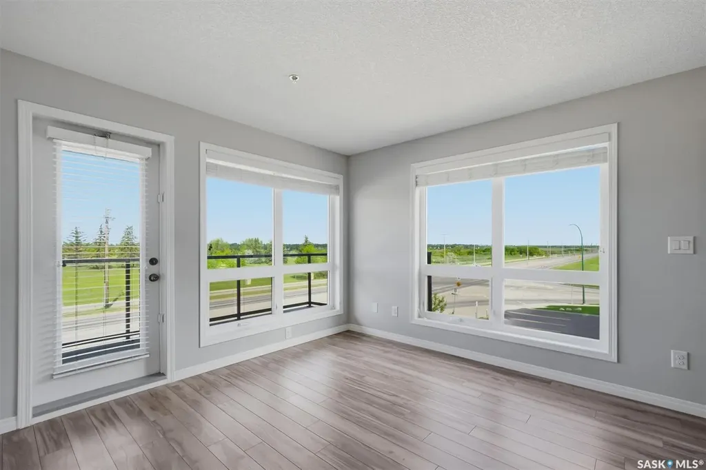 915 Kristjanson Road Saskatoon SK S7S 0B1