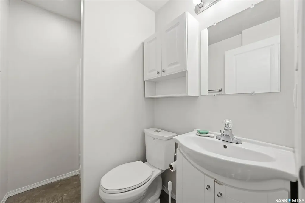 1227 Willowgrove Court Saskatoon SK S7W 0A8