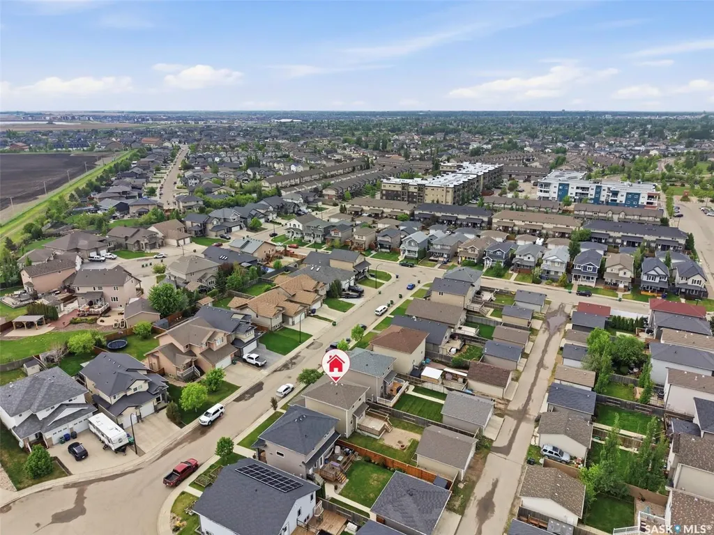 1227 Willowgrove Court Saskatoon SK S7W 0A8